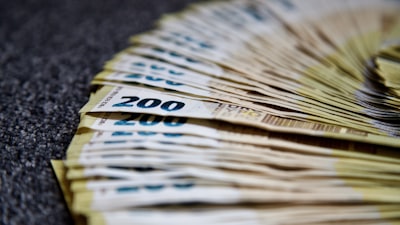 1日15分のAI活用で、会社員の副業リサーチと文章作成が半分の時間になる理由